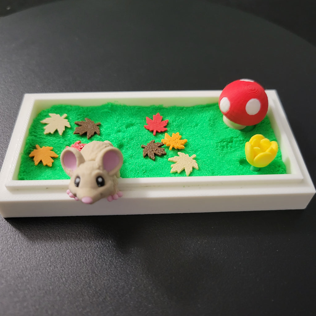 Mini Woodland Mouse Habitat Desk Decor